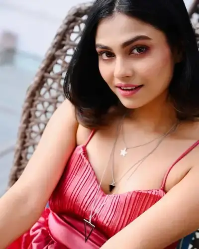 Escort Service Kolar Road